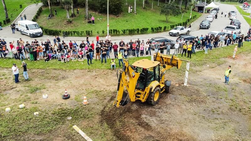 WhatsApp Image 2025-09-12 at 14.22.08 (1)