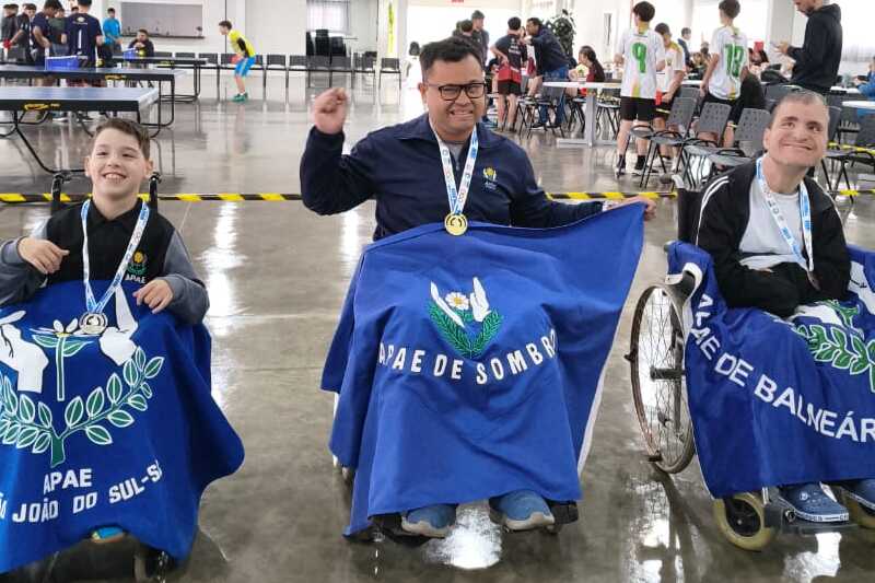 WhatsApp Image 2025-10-08 at 22.15.03