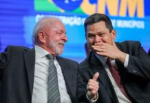 Rolando Christian Coelho – Lula e Alcolumbre barram 4 deputados a mais para SC