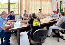 Prefeito de Praia Grande se reúne com equipe técnica do Estado para tratar da manutenção da SC-108