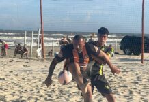 Domingo de sol e emoção marca última rodada da primeira fase do Campeonato Praiano da Praia da Caçamba