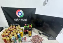 Suspeito de furto em restaurante é preso após perseguição na orla de Balneário Arroio do Silva