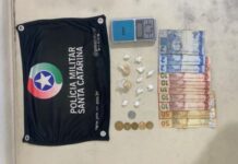 Três mulheres são presas em flagrante por tráfico de drogas e associação para o tráfico em Araranguá