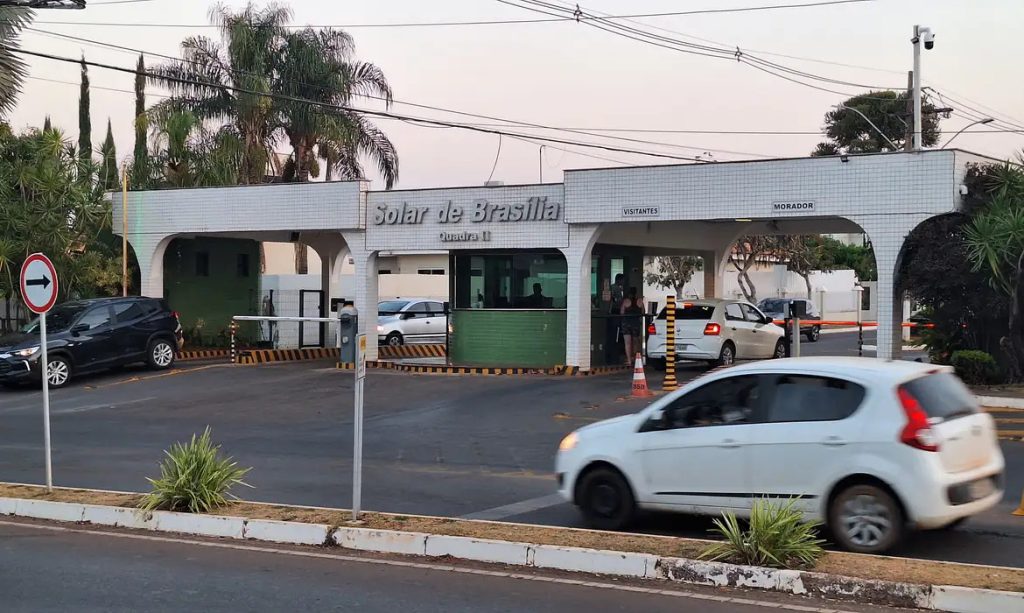 PRISAO-DOMICILIAR-BOLSONARO-1024x613