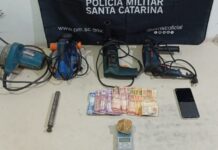 Homem é preso por tráfico de drogas e posse de arma de uso restrito em Araranguá