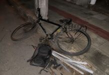 Homem foge da Polícia Militar e abandona bicicleta, ferramentas e peças de alumínio em Arroio do Silva