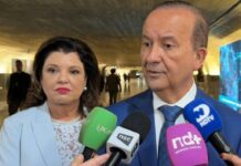 Plenário da Alesc aprova licença do governador do Estado