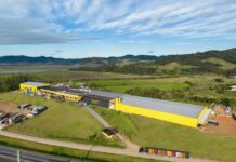 Fabricante da Baly é alvo do Gaeco, que apura prejuízo de R$ 500 milhões em ICMS; empresa prepara expansão em Araranguá