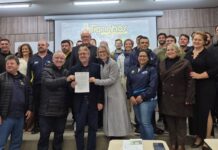 Balneário Gaivota renova Convênio do Projeto Tigrinhos